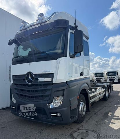 Truck chassis MERCEDES-BENZ 2540 L Actros 6x2 Fahrschule 5-Sitzer Liftachse