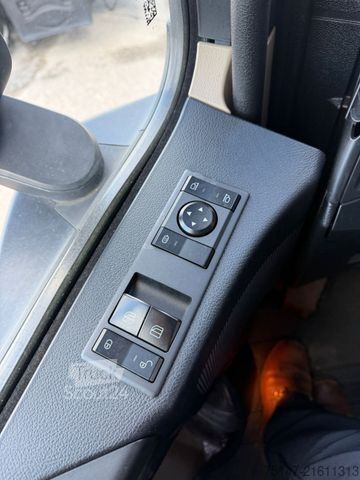 Truck chassis MERCEDES-BENZ 2540 L Actros 6x2 Fahrschule 5-Sitzer Liftachse