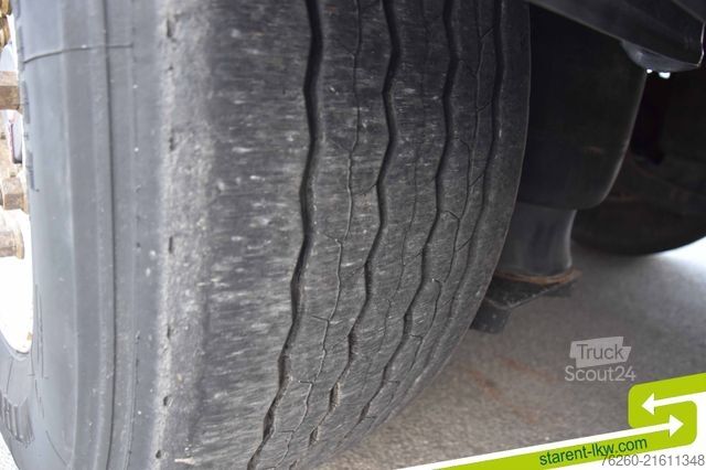 Open semitrailer with tarp SCHWARZMÜLLER Palettenkasten Liftachse SAF Achsen E-Radhalter