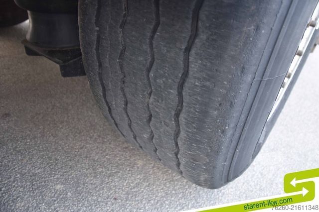 Open semitrailer with tarp SCHWARZMÜLLER Palettenkasten Liftachse SAF Achsen E-Radhalter