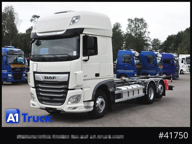Mainomas kėbulo sunkvežimis DAF DAF XF 480 FAN Intarder, Lenkachse Steering Standklima,