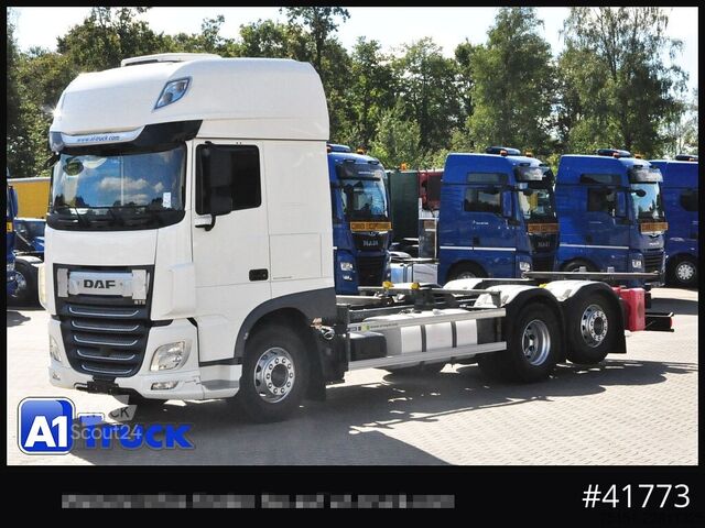Автомобиль с заменяемым кузовом DAF DAF XF 480 FAN Intarder, Steering axle Lenkachse
