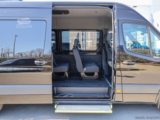 Kleinbus Mercedes-Benz Sprinter 317 CDI Tourer L3H2 (2-2-2-3) AHK Ka