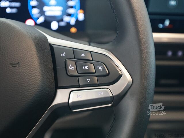 Мікроавтобус VW T7 Transporter Kastenwagen mit L-Trennwand AHK P