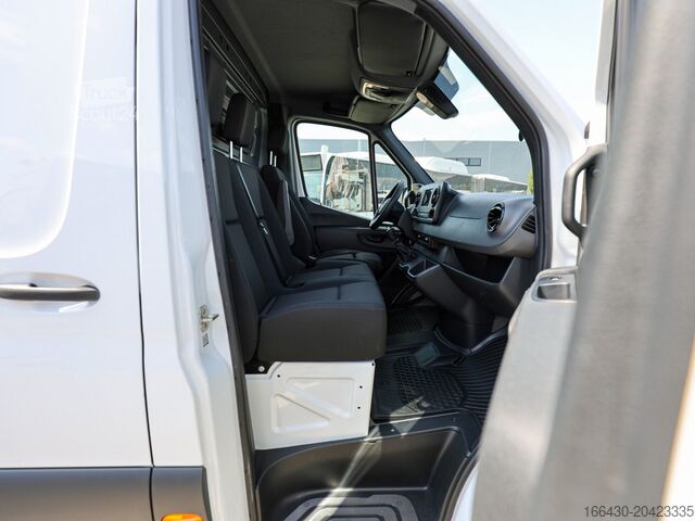 Kleinbus Mercedes-Benz Sprinter 315 CDI Kasten L3H2 Holz Navi Kamera