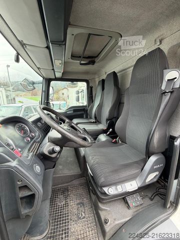 Box van MAN GL 8.150 KOFFERAUFBAU+LBW*2011*EURO5*