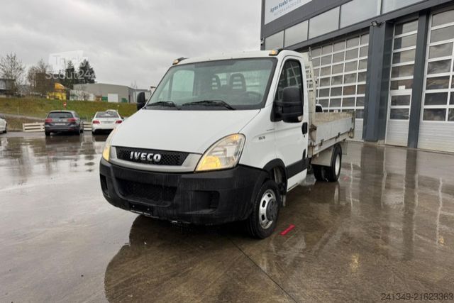 Fourgon IVECO Daily 35C15 Kipper