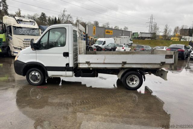 Fourgon IVECO Daily 35C15 Kipper
