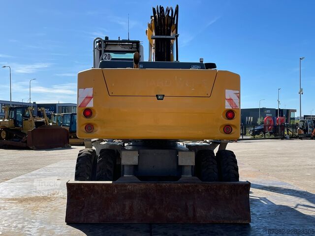 Escavadora de rodas Liebherr A920 Litronic