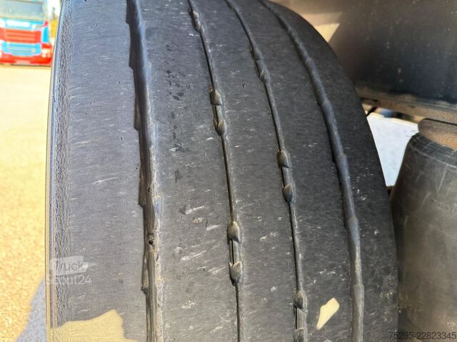 مركبة تجارية Kögel 3 Achs Standard Getränke Liftachse SAF TÜV neu