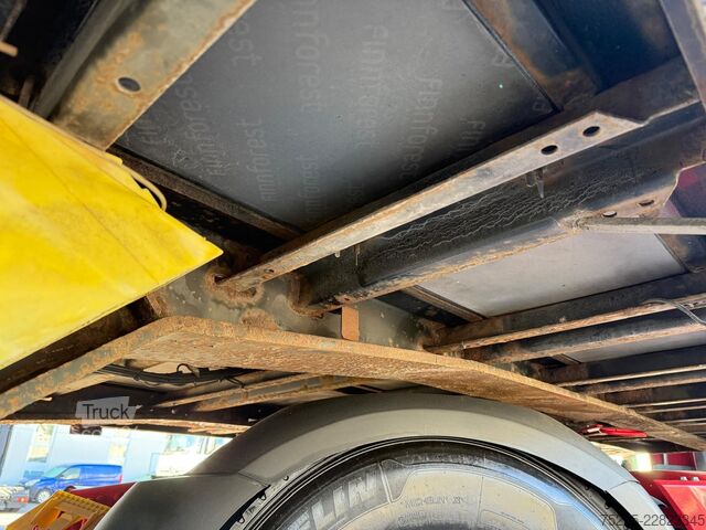مركبة تجارية Kögel 3 Achs Standard Getränke Liftachse SAF TÜV neu