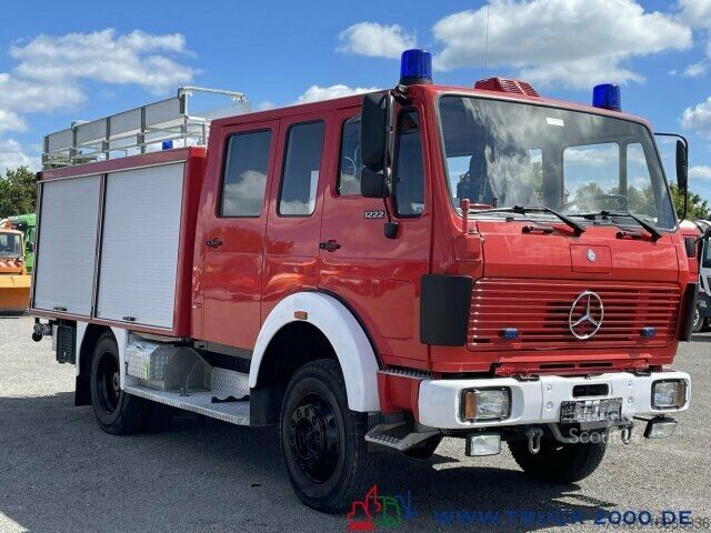 Фургон (вантажний автомобіль) Mercedes-Benz LK 1222 4x4 Ziegler Feuerwehr 1620 L.Tank +Pumpe
