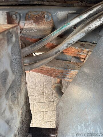 Autotransporter Renault Midliner 180 **8BOLTS-FRENCH TRUCK**