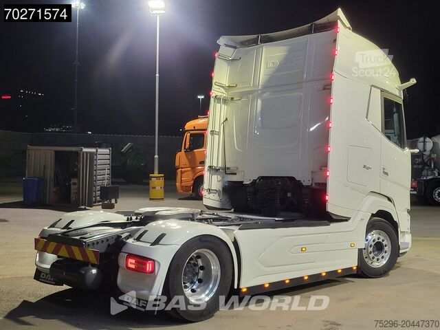 Standard-SZM DAF XF 530 4X2 Retarder 2x Tanks Standklima Leather...