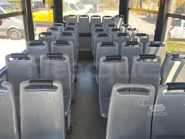 Koulubussi Iveco Cacciamali