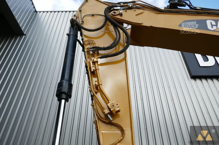 Rupsgraafmachine Caterpillar 330FL