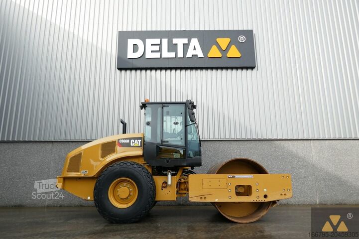 Jednobubnový válec Caterpillar CS66B