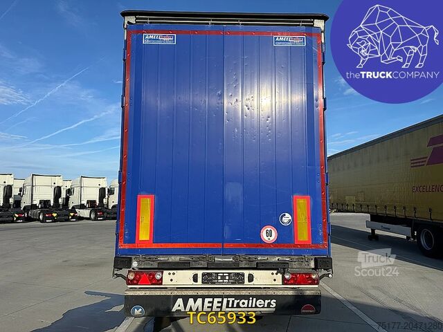 Sliding tarpaulins Schmitz Cargobull mega