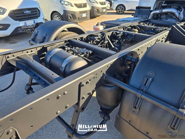 Châssis fourgon Iveco 100E22  PRESA DI FORZA EURO 6 MANUALE