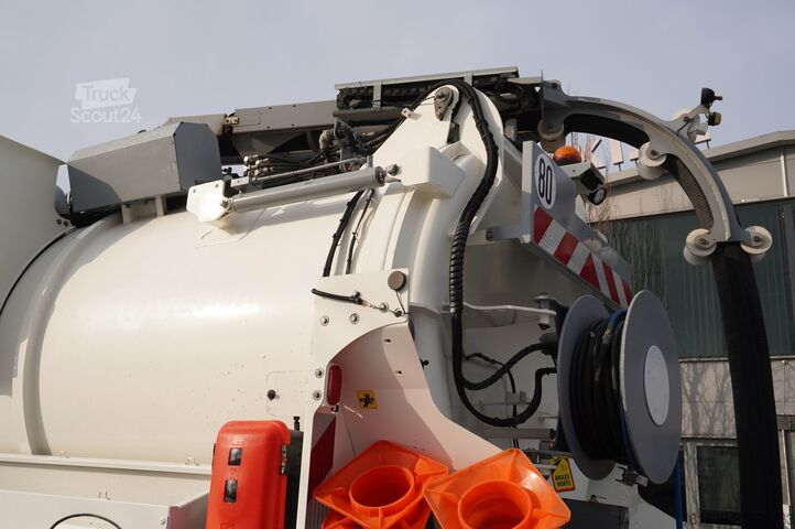 Curățător de ape uzate MAN TGM 26.340 E6 / RIVARD sewage cleaner 11