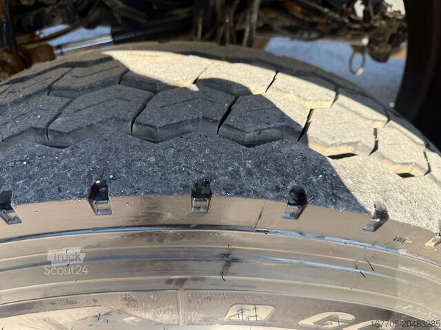 ауто бетон машина SCANIA CV R 124 CB 8X4 HZ 420