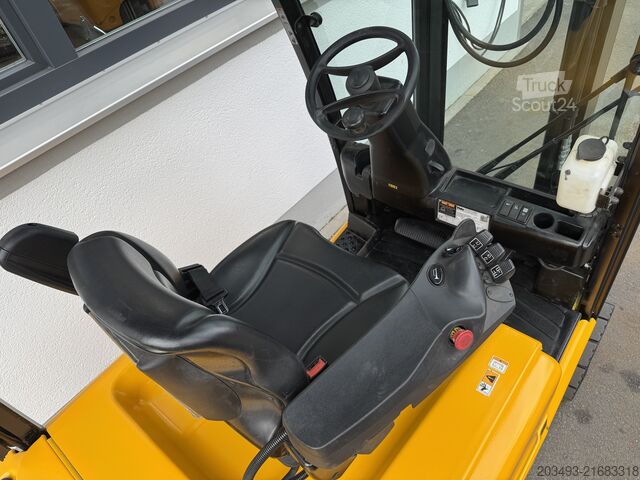 Carretilla elevadora Yale ERP18VT (LWB)