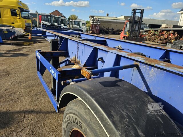 Transport von Containern MKF METALLBAU CS 20 / STEEL SUSPENSION/ BPW DRUM.