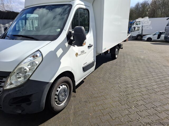 камион-фургон Renault Master 