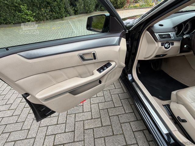 Furgon MERCEDES-BENZ E 300 BlueTEC HYBRID Navi Leder PDC LED EURO 5