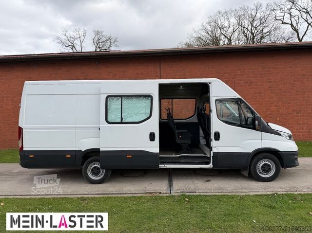 Vans ar augstu jumtu IVECO Daily 35C18 3.0  MAXI XL 5 Sitzer AHK Navi Stand