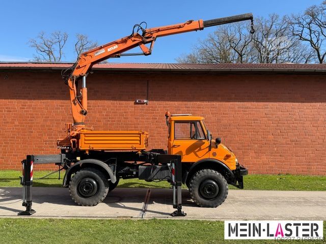Truck-mounted crane van UNIMOG U 1100 Atlas AK 3006 nur 14.215 km-1. Hand