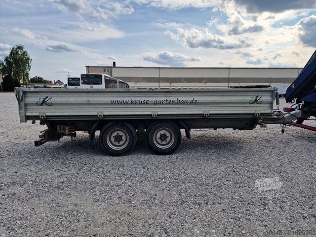 Remolque volquete trilateral HUMBAUR Dreistenkipper 11,9 To ZZG Rampenschacht