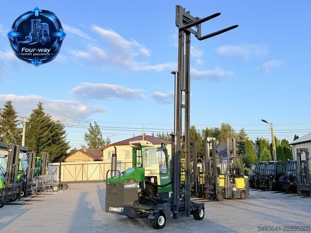 Stivuitor cu patru direcții Combilift C4500 DIESEL TRIPLEX 6000 POSITIONER