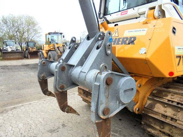 Вирівнювальна машина Liebherr PR 716 LGP Ripper + Leica