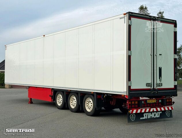 Semi-remorque frigorifique SCHMITZ CARGOBULL N/A SCB*S3B THERMO KING SLXi SCANDI 270 HOOG BLO