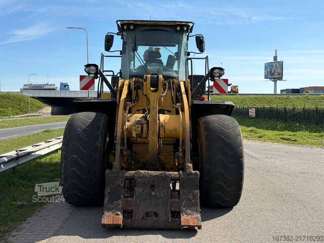 Lader Caterpillar 966 14A