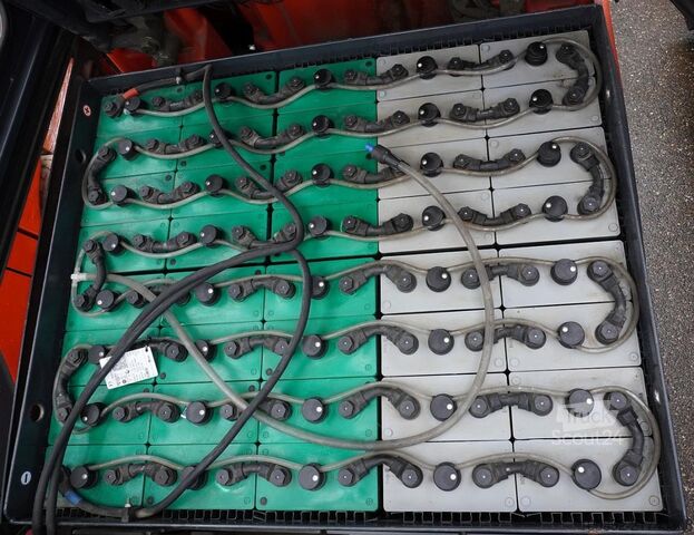 Targonca Linde E 25/600 HL 387