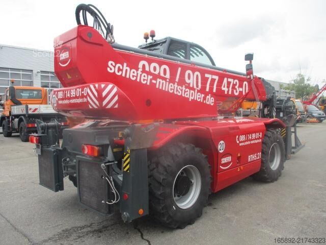 Teleskopski utovarivač Magni RTH 5.21