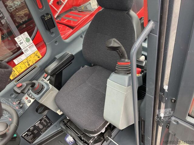 Teleskopski utovarivač Magni RTH 5.21