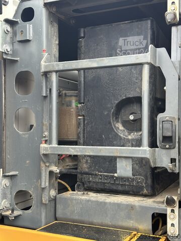 Pelleteuse sur chenilles Liebherr R936 LC