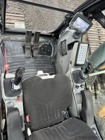 Pásové rypadlo Liebherr R936 LC