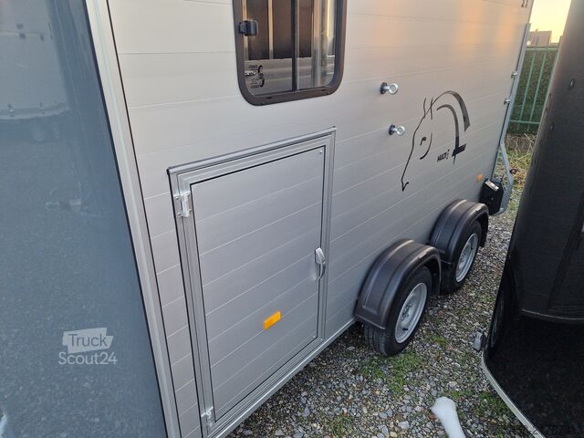مقطورة سيارة Cheval Liberté Multimax V2 Sattelkammer direkt ab Neuss