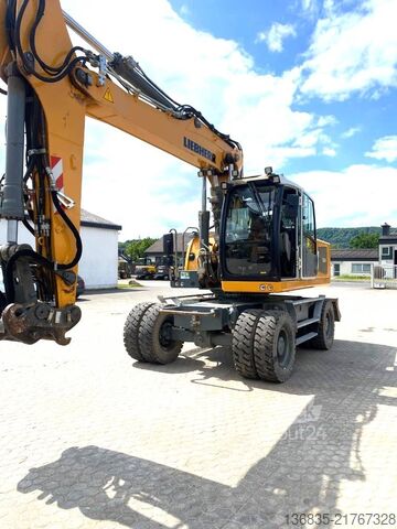 Excavator pe roți Liebherr A 924 Litronic