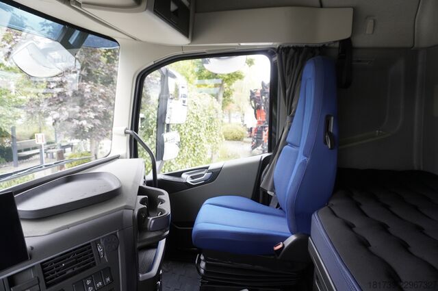 BDF Volvo FH 500 6x2 / 180 tho. km / BDF / steerin