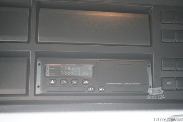 Sada plachty MAN TGL 8.190 4×2 sleeper / 80 tho. km!!! /