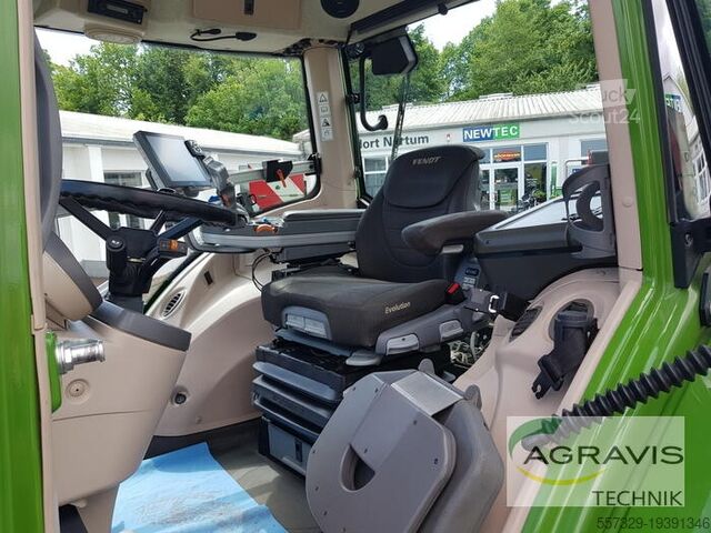 Tractor Fendt 828 VARIO S4