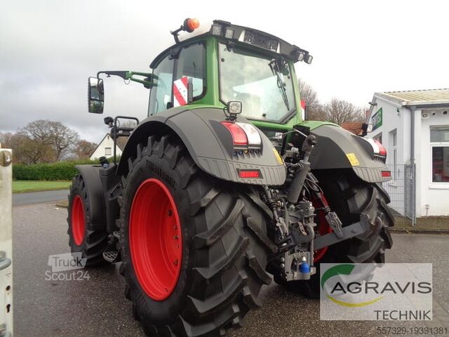 Tractor Fendt 828 VARIO S4