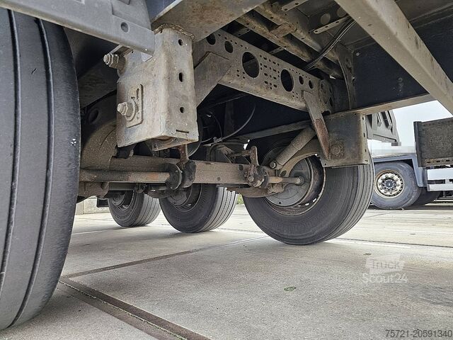 Bâches coulissantes KRONE N/A