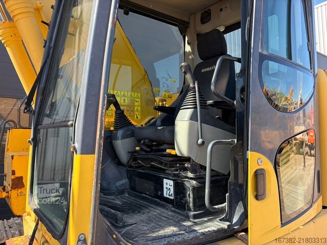 Escavadora de rastos Komatsu PC228USLC-8