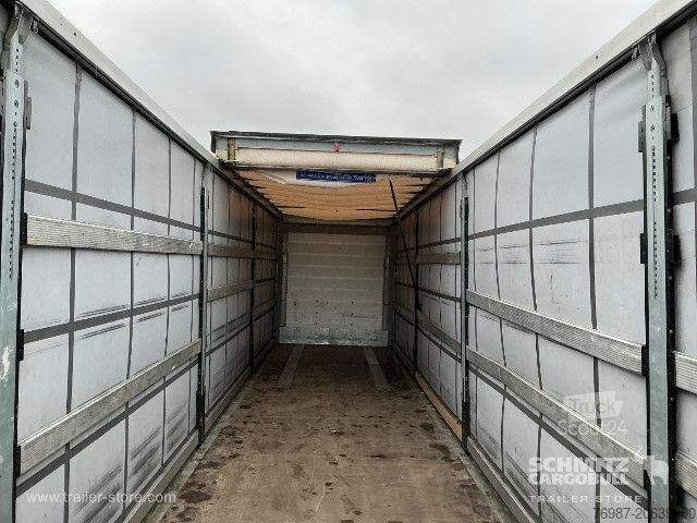 Открытый полуприцеп с тентом Schmitz Cargobull Curtainsider Standard Faltwandtür rechts